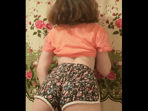 ❤️ Sexy jonk Babe deet hir Shorts op der Kamera of ️ Super Sex op Porno lb.yinshuabang.top